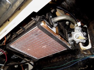 Замена радиатора отопления на легковом автомобиле